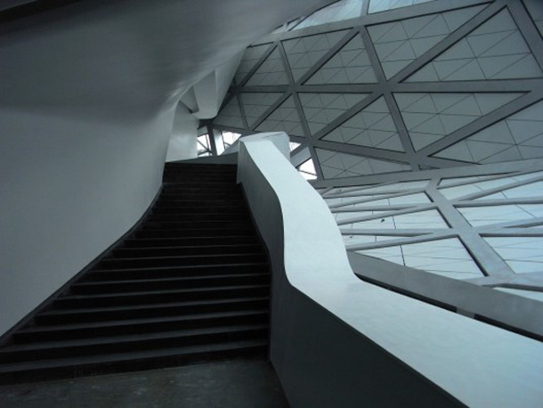 zaha11_02