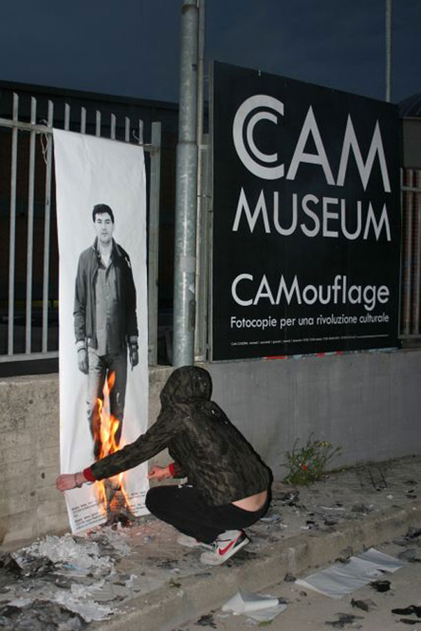 camouflage_action2