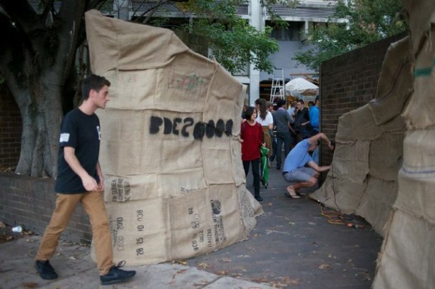 1-architecture-students-protest-university